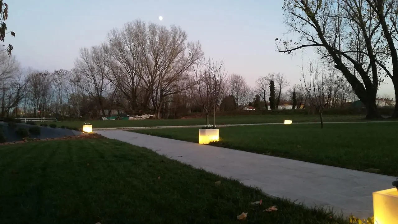 Agriturismo Dolce Luna Milano 0*,