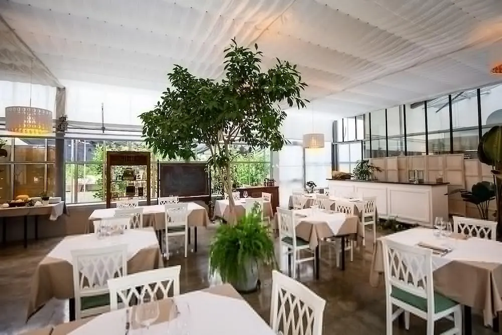 Agriturismo Dolce Luna Milan 0*,  Italy
